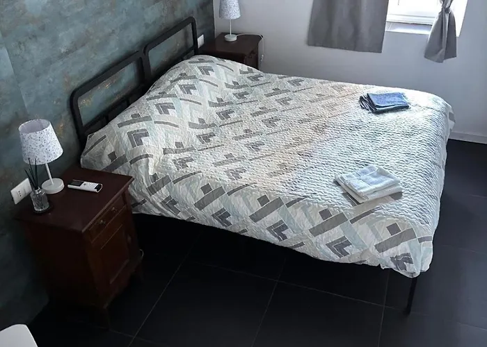 Apartment Mare Blu Marola Giardino E Vista Mare