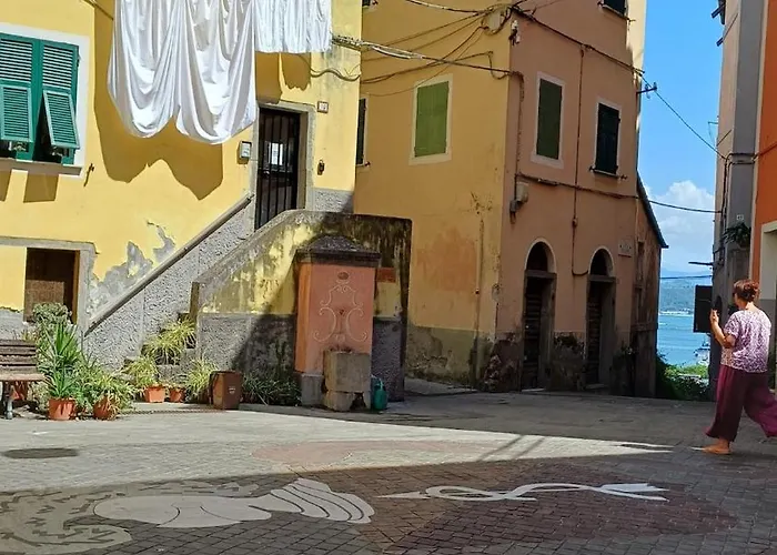 Mare Blu Marola Giardino E Vista Mare *